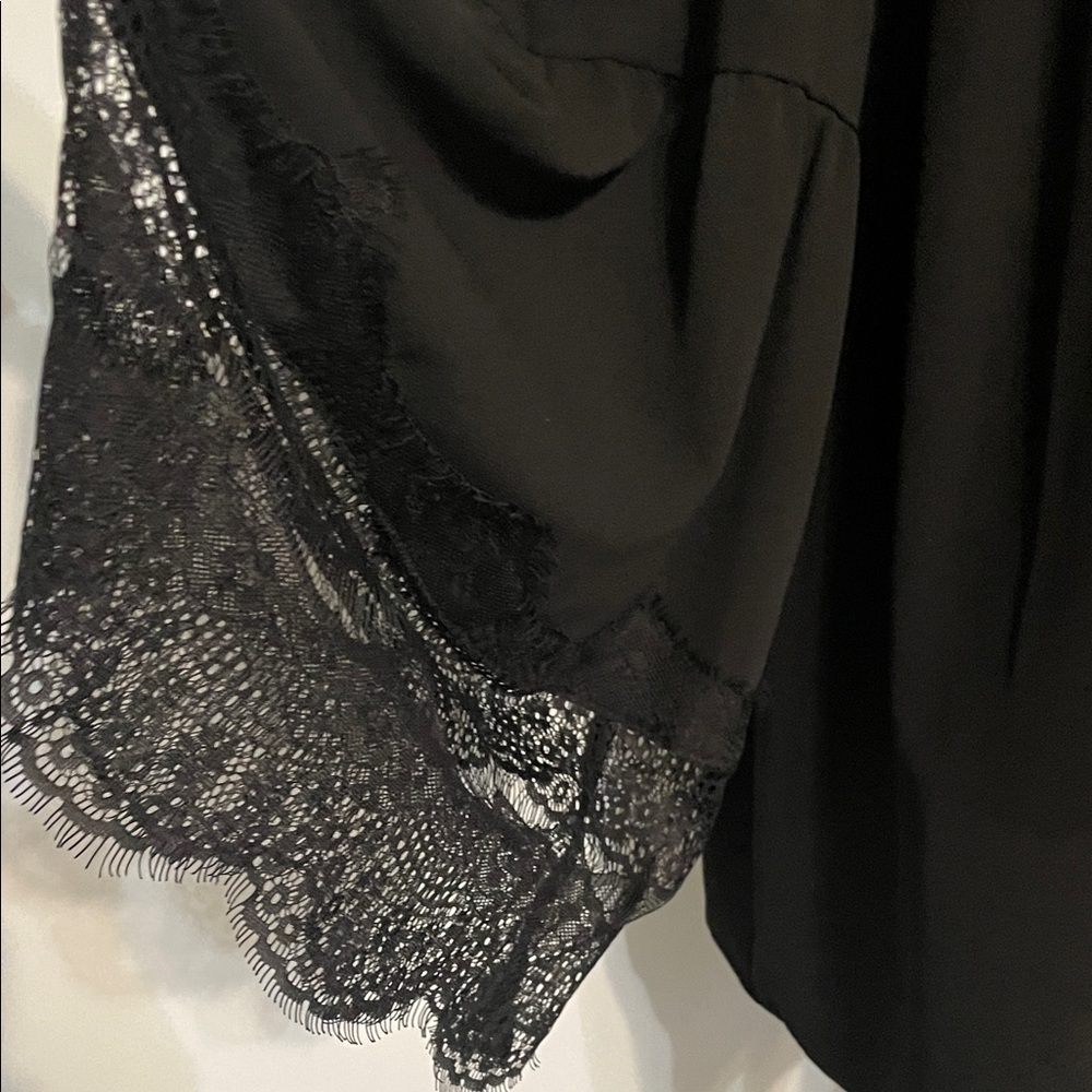 Elegant Black Lace Sleeve Women's Top